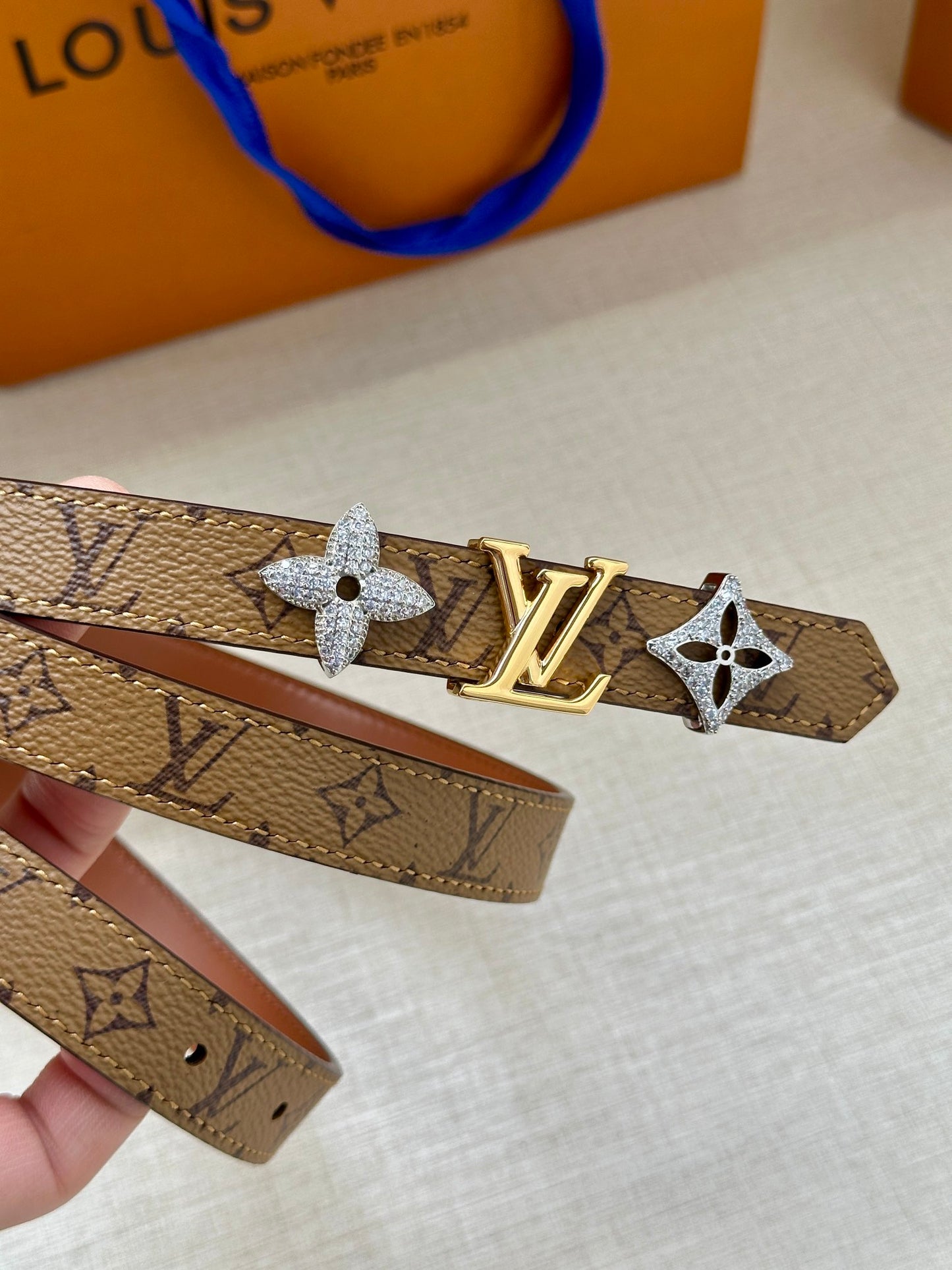 New Fashion Women's Double sided Belt 20mm