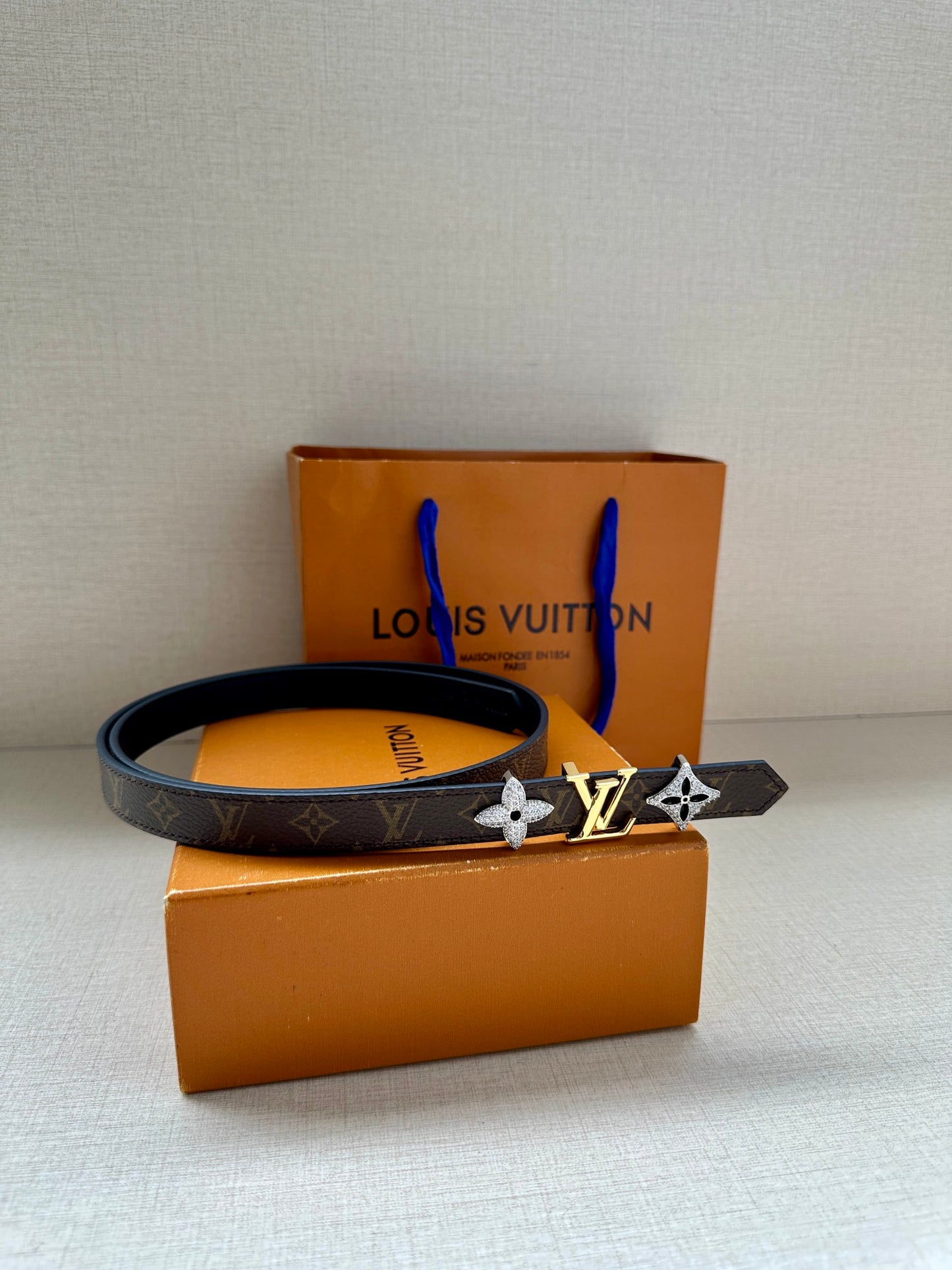New Fashion Women's Double sided Belt 20mm