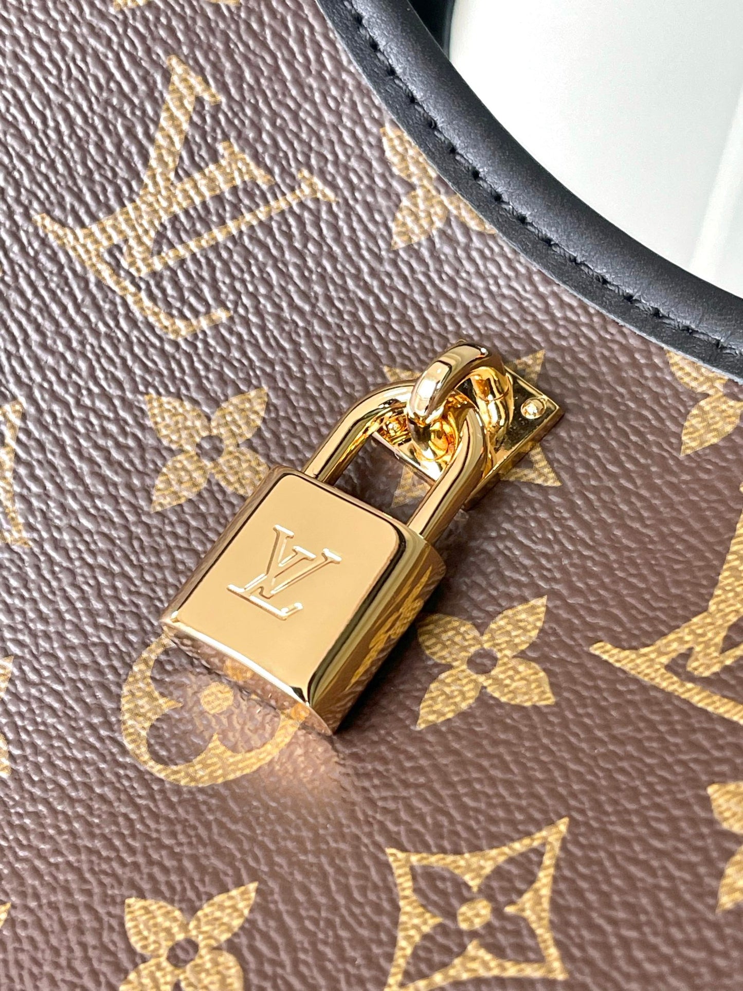 New luxury  fashion Flower Hobo  women's handbag