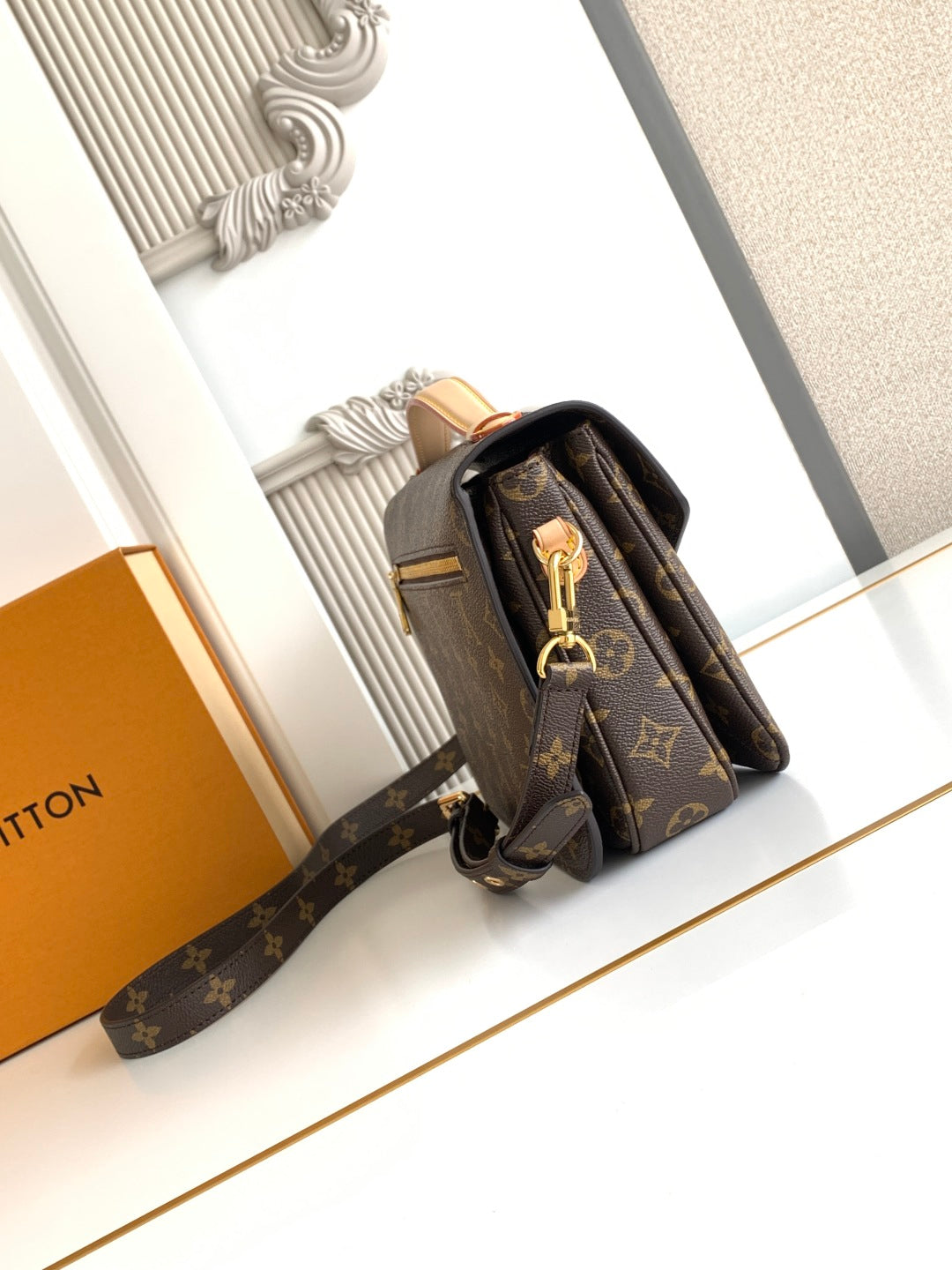 New luxury  fashion 𝐏𝐨𝐜𝐡𝐞𝐭𝐭𝐞 𝐌é𝐭𝐢𝐬 women's handbag
