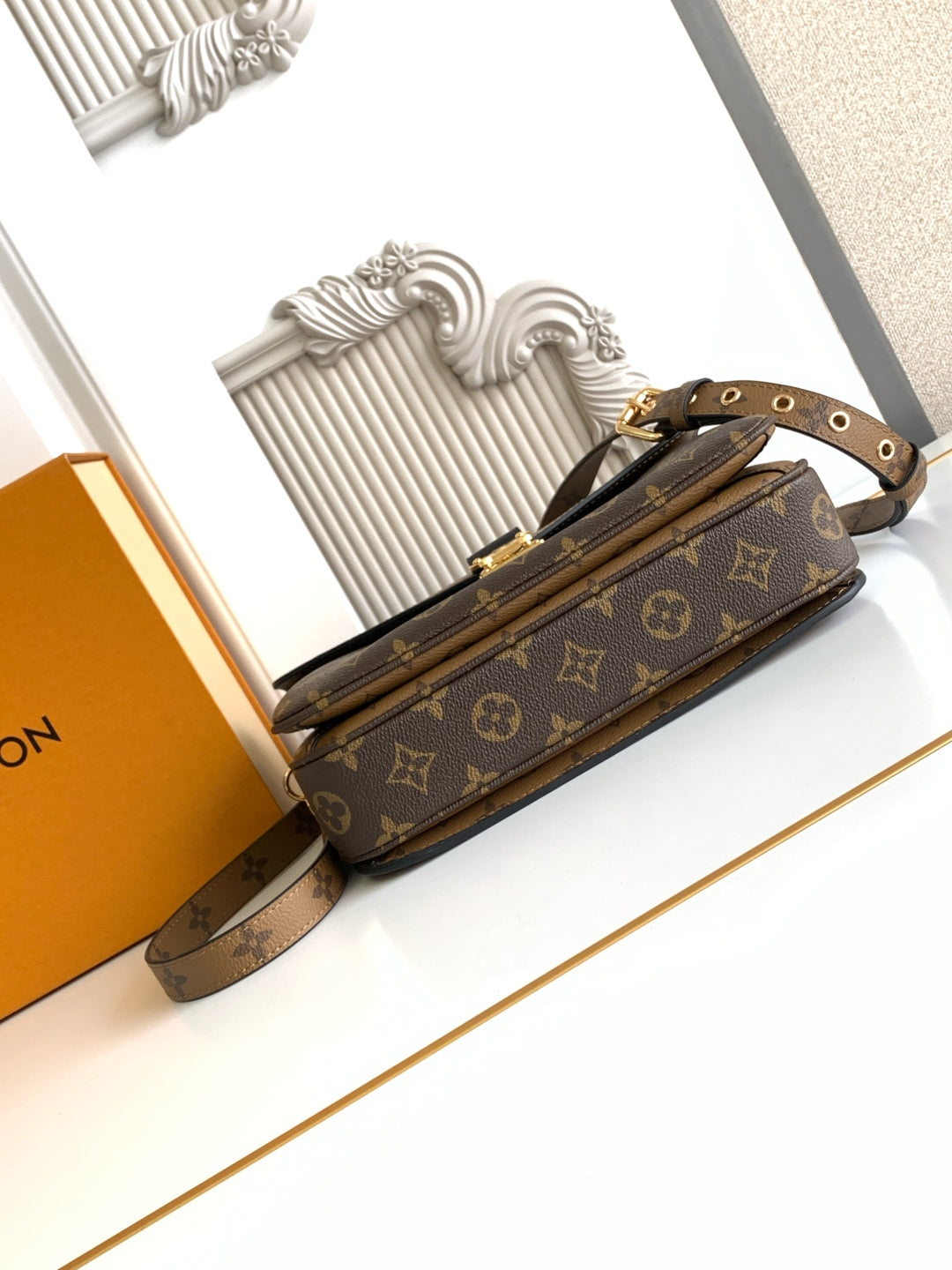 New luxury  fashion 𝐏𝐨𝐜𝐡𝐞𝐭𝐭𝐞 𝐌é𝐭𝐢𝐬 women's handbag