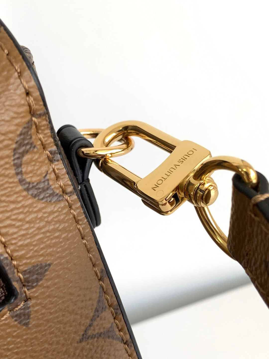 New luxury  fashion 𝐏𝐨𝐜𝐡𝐞𝐭𝐭𝐞 𝐌é𝐭𝐢𝐬 women's handbag