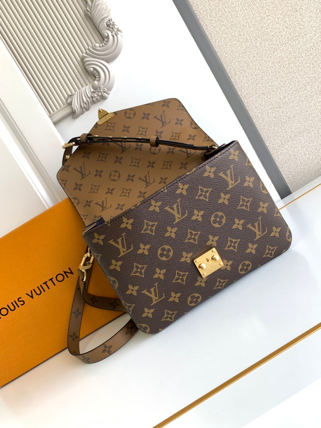 New luxury  fashion 𝐏𝐨𝐜𝐡𝐞𝐭𝐭𝐞 𝐌é𝐭𝐢𝐬 women's handbag