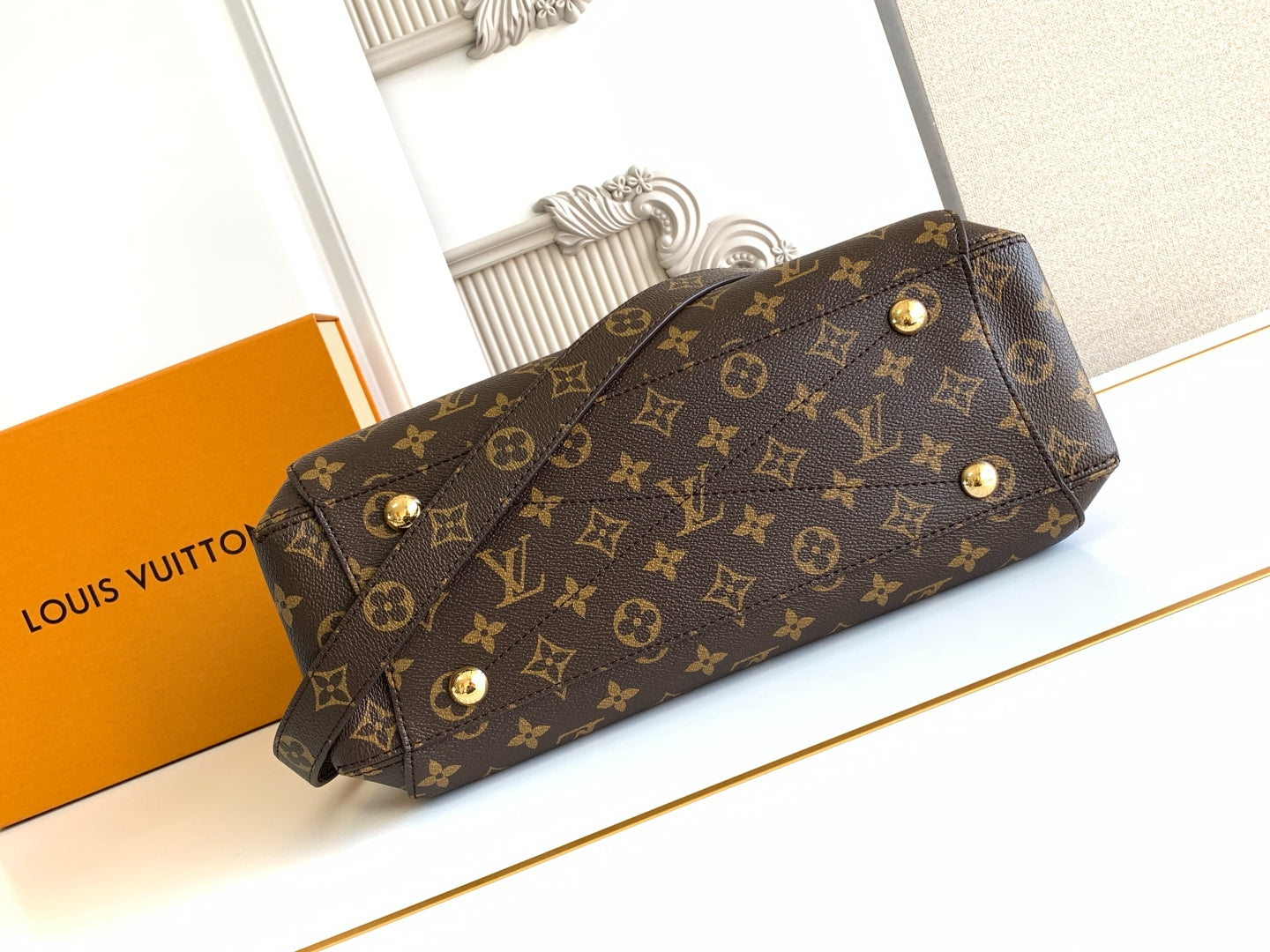 New luxury  fashion Montaigne  women's handbag
