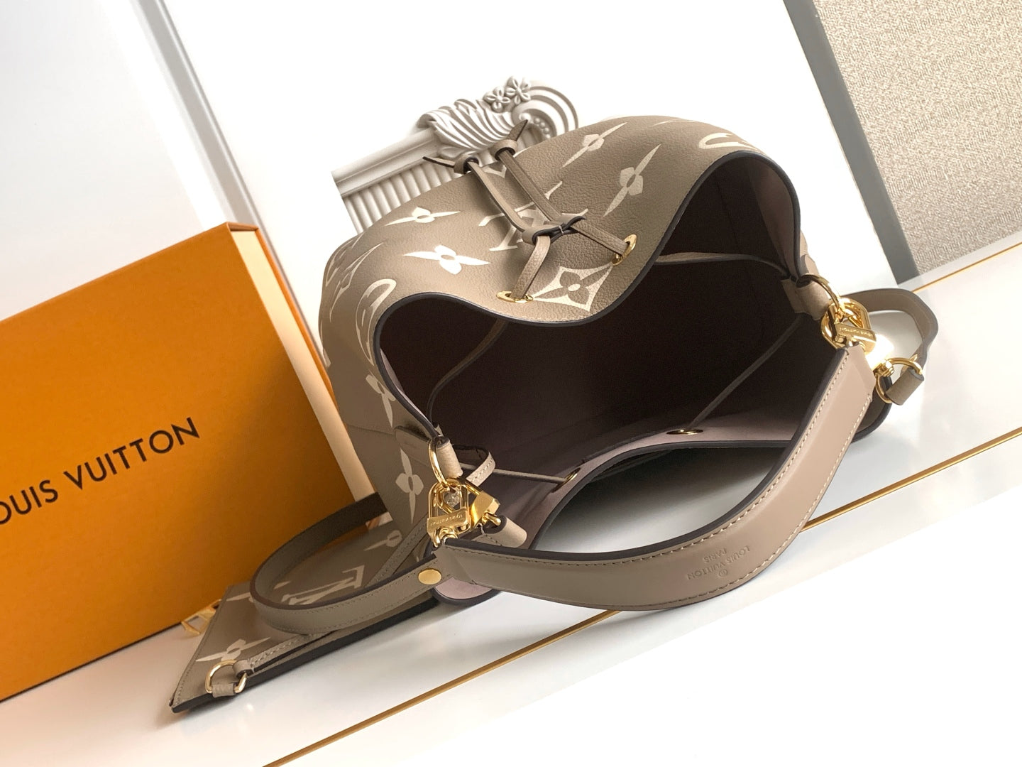 New luxury  fashion Monogram NéoNoé women's handbag