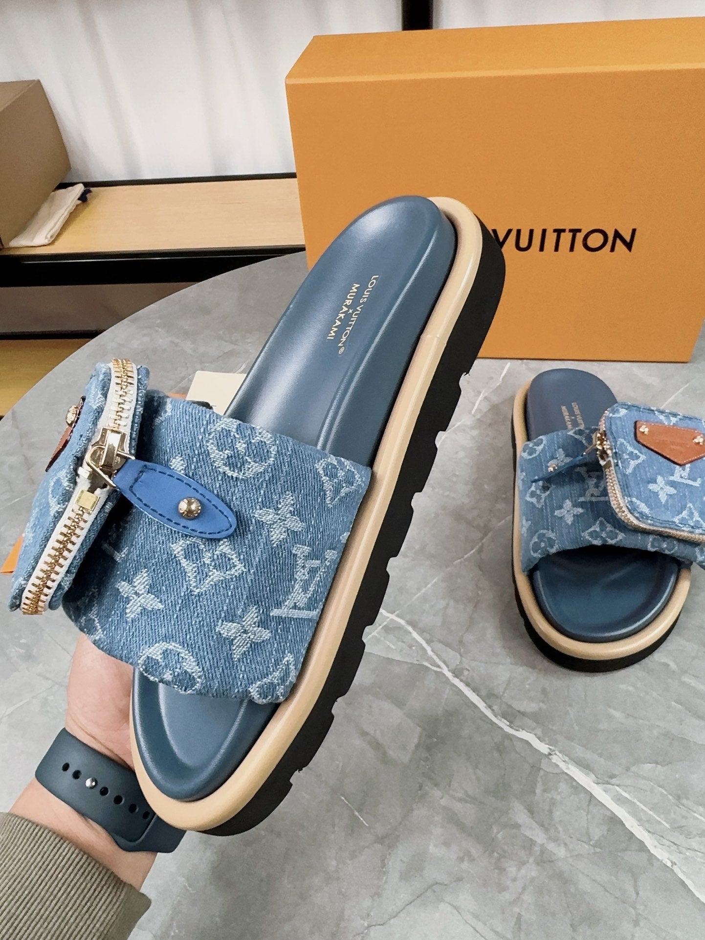 New luxury fashion pool pillow comfort Ladies' flat bottomed anti-skid slippers