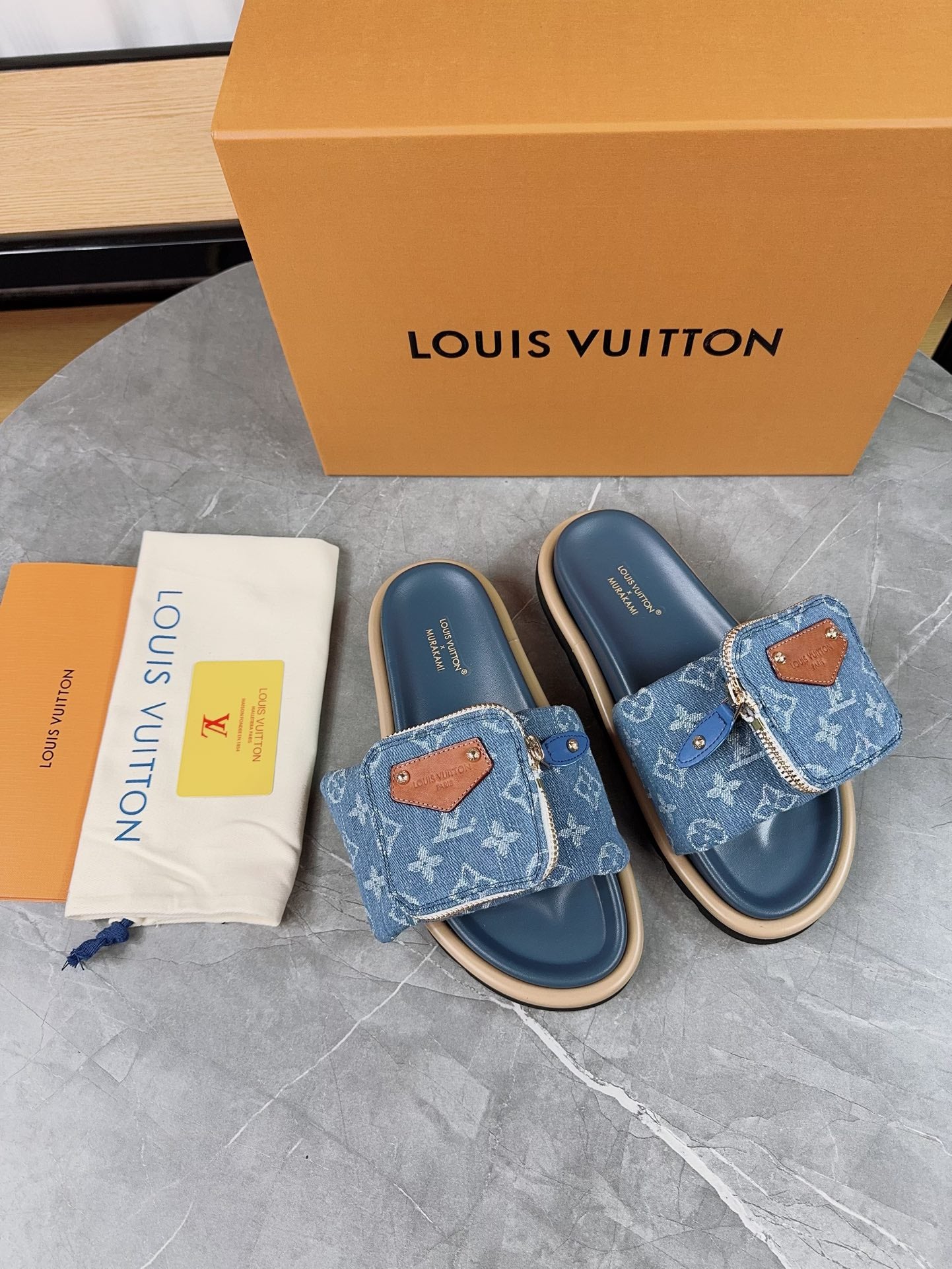 New luxury fashion pool pillow comfort Ladies' flat bottomed anti-skid slippers
