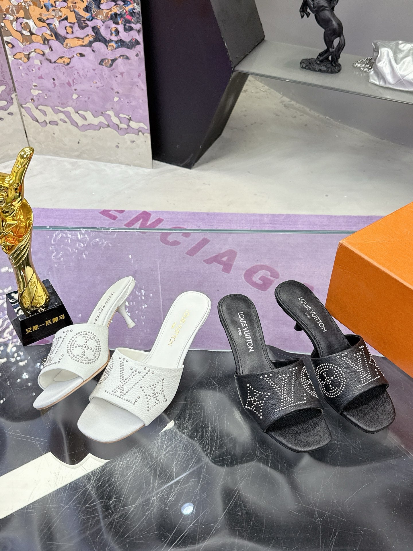 New luxury fashion Ladies' high-heeled sandals
