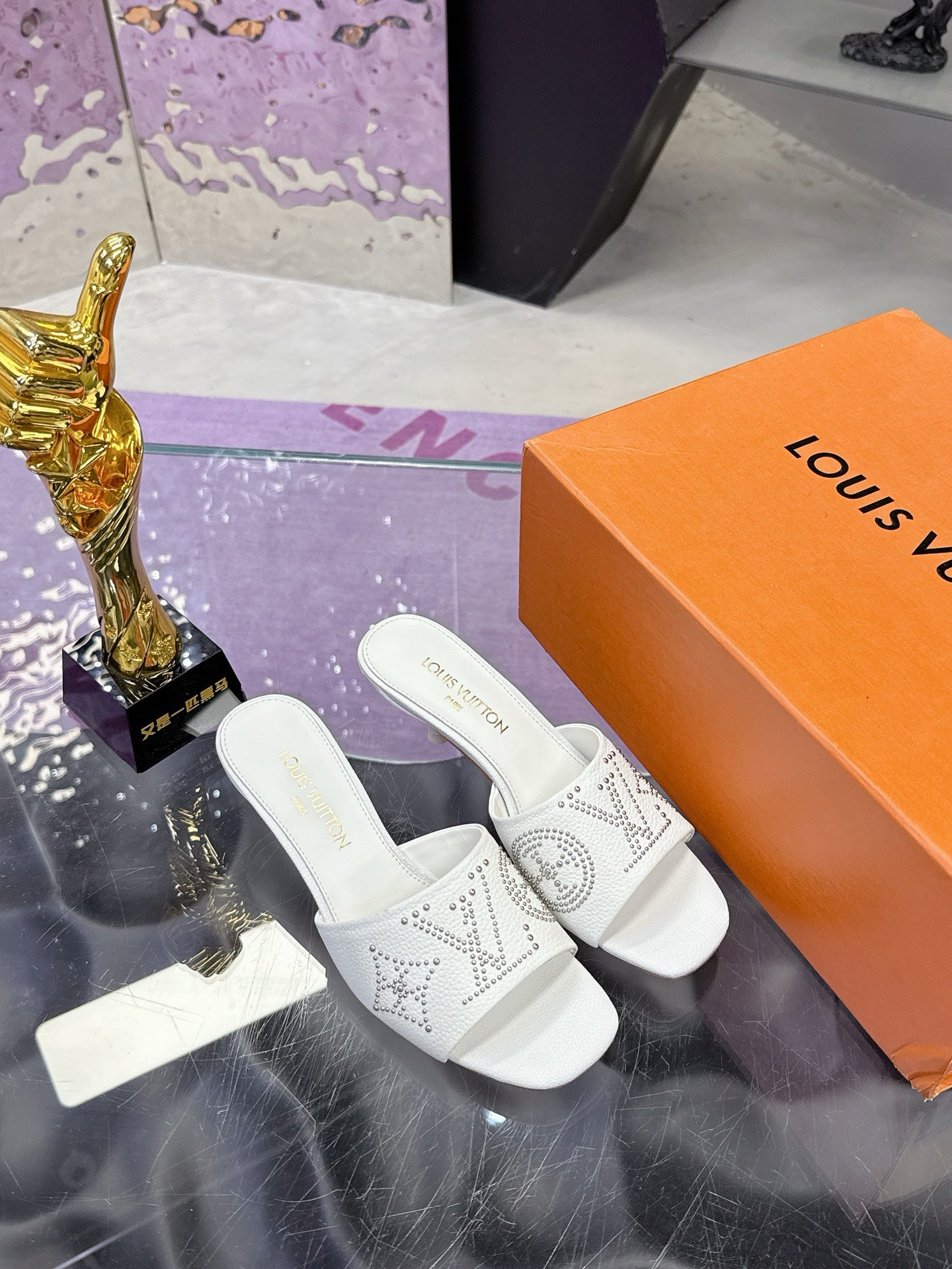 New luxury fashion Ladies' high-heeled sandals