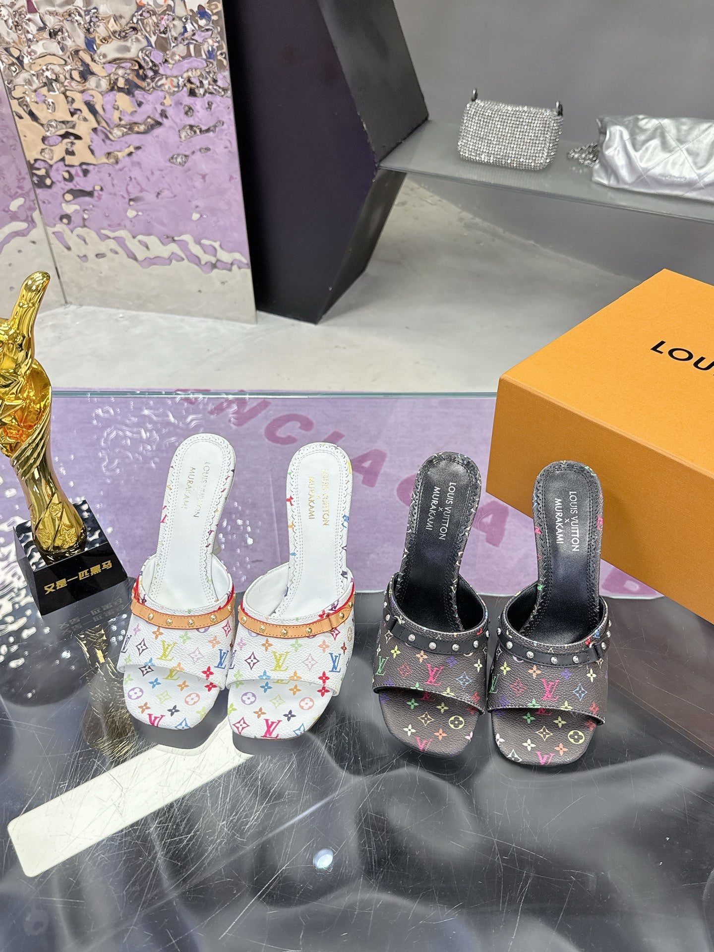 New luxury fashion Ladies' high-heeled sandals