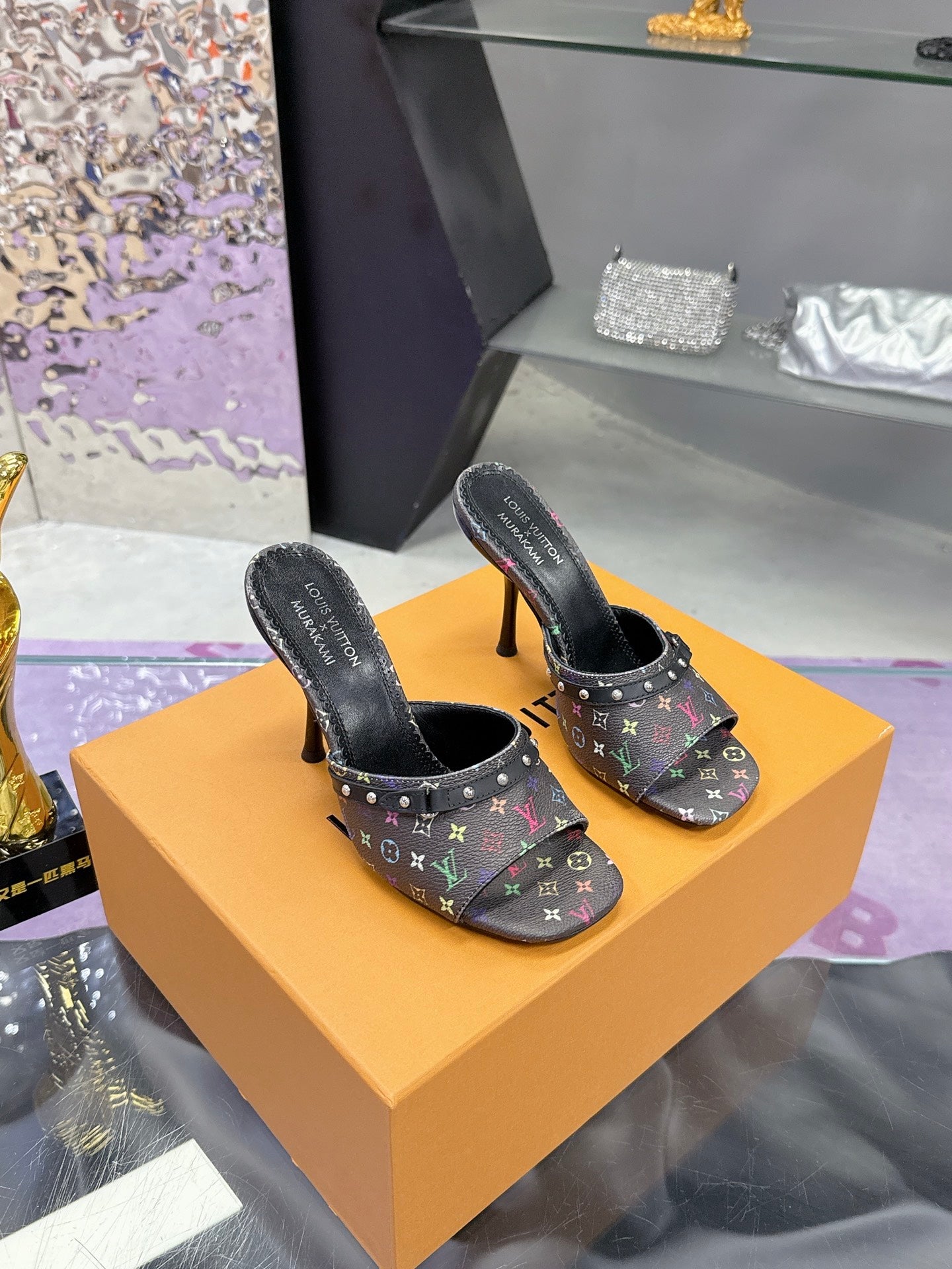 New luxury fashion Ladies' high-heeled sandals
