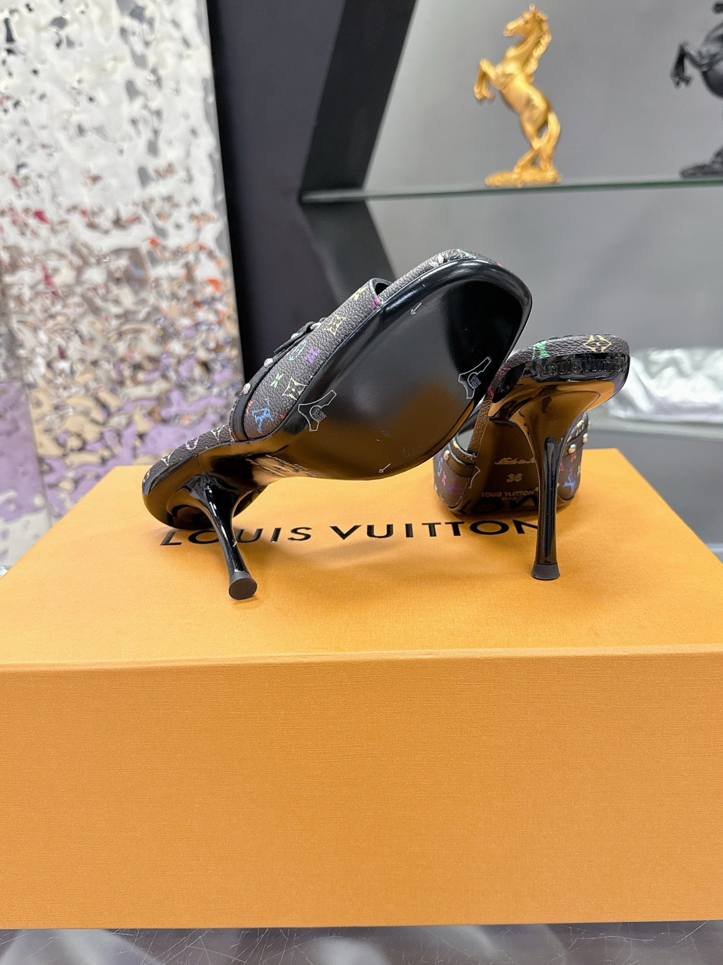 New luxury fashion Ladies' high-heeled sandals