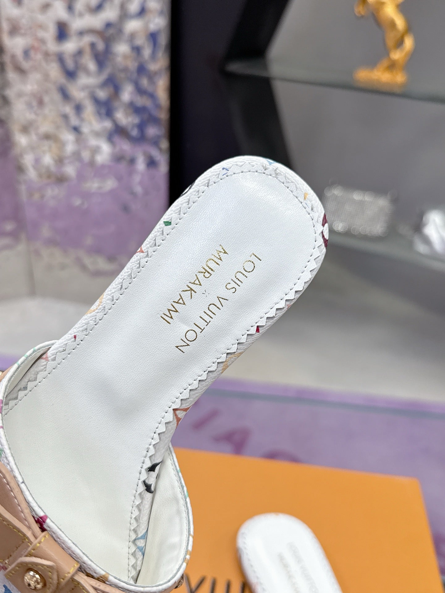 New luxury fashion Ladies' high-heeled sandals