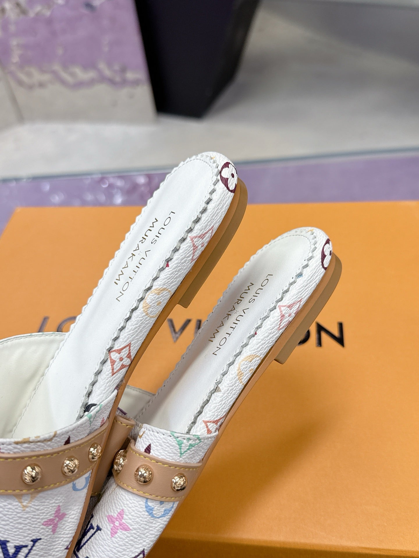 New luxury fashion Ladies' high-heeled sandals