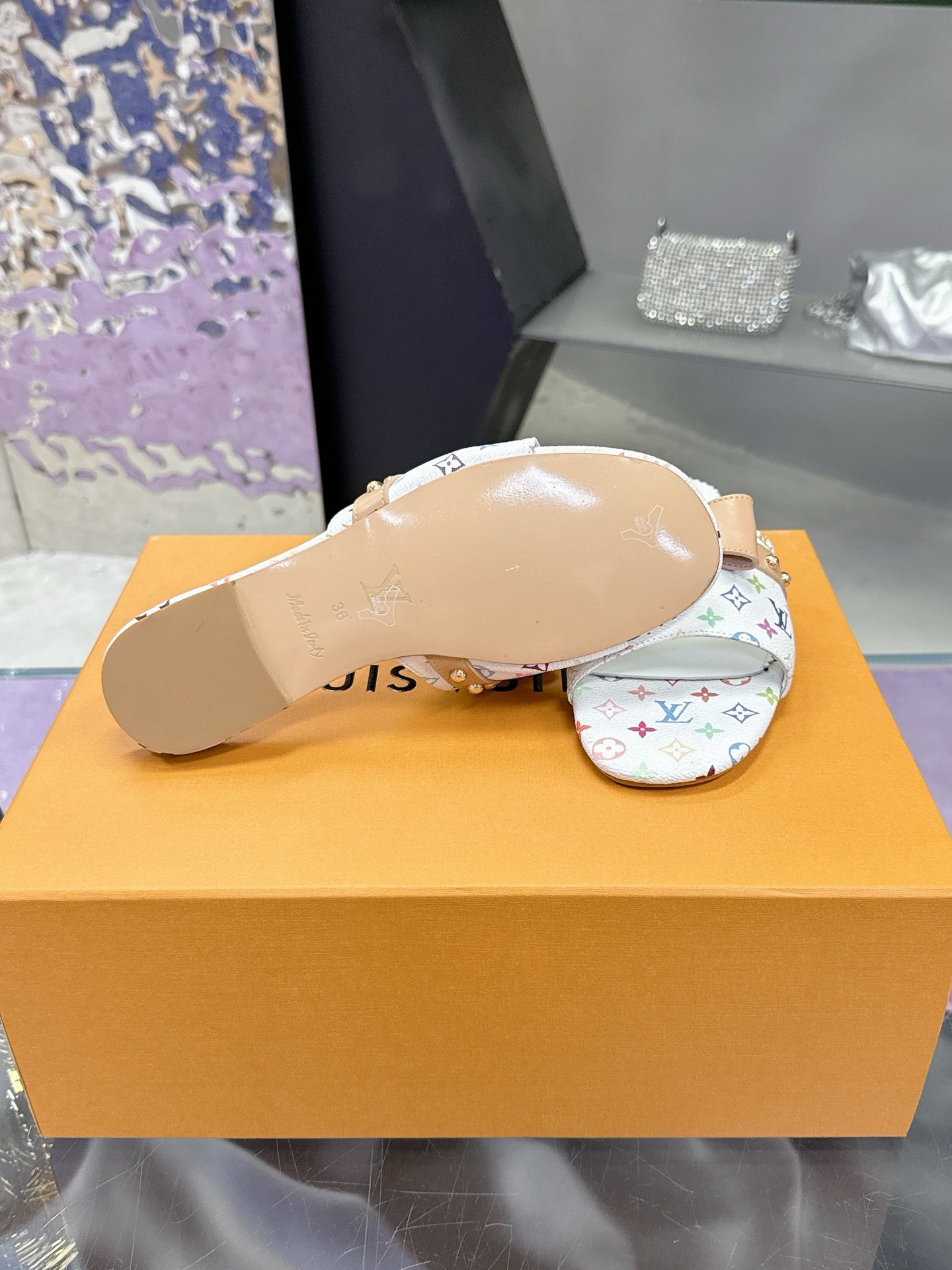 New luxury fashion Ladies' high-heeled sandals