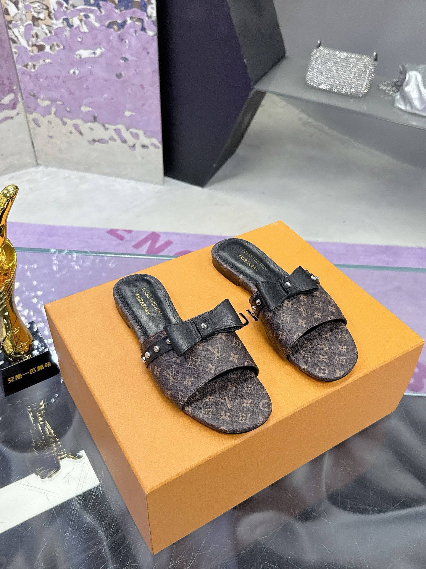 New luxury fashion Ladies' high-heeled sandals