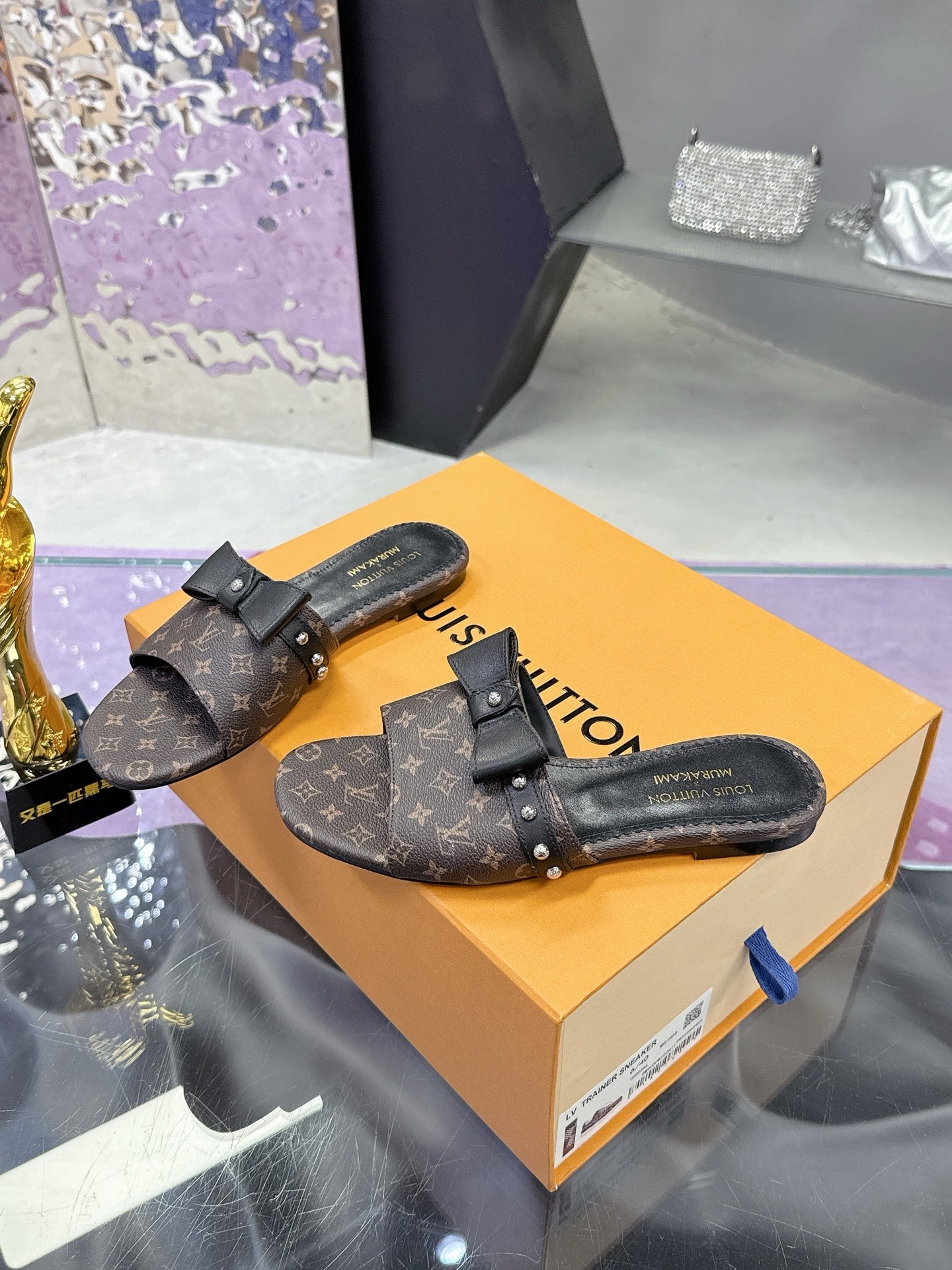 New luxury fashion Ladies' high-heeled sandals