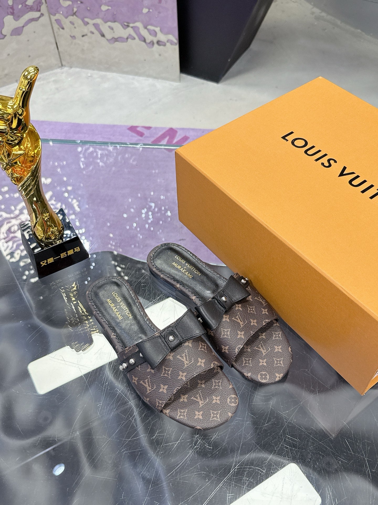 New luxury fashion Ladies' high-heeled sandals