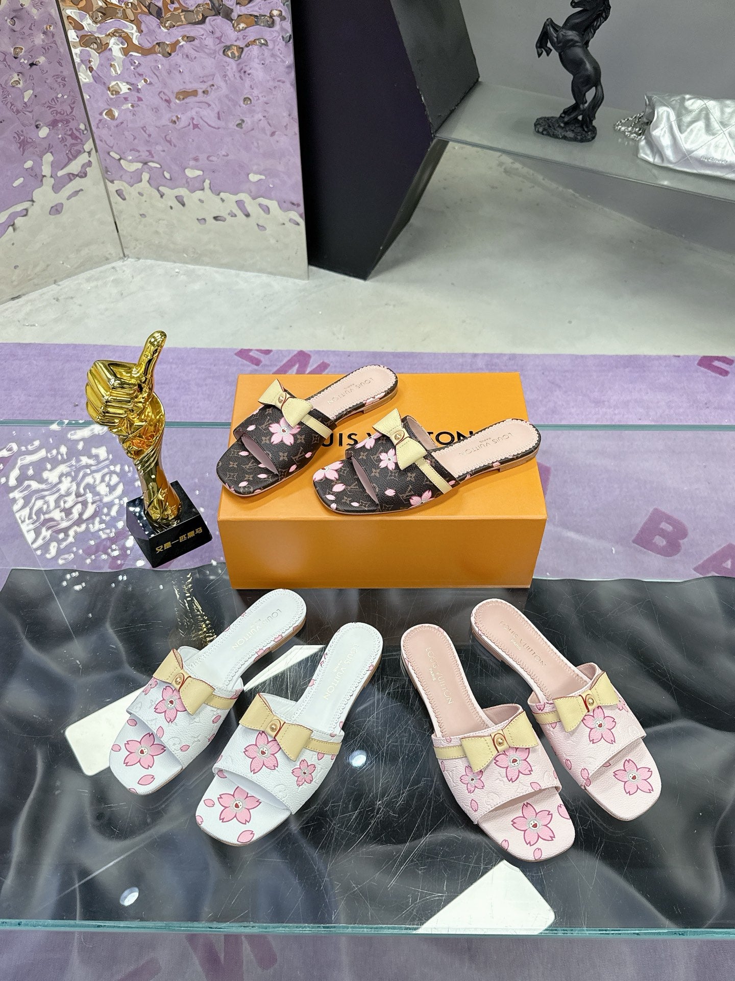 New luxury fashion Ladies' high-heeled sandals
