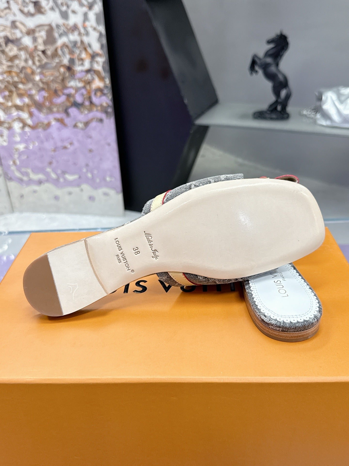 New luxury fashion Ladies' high-heeled sandals