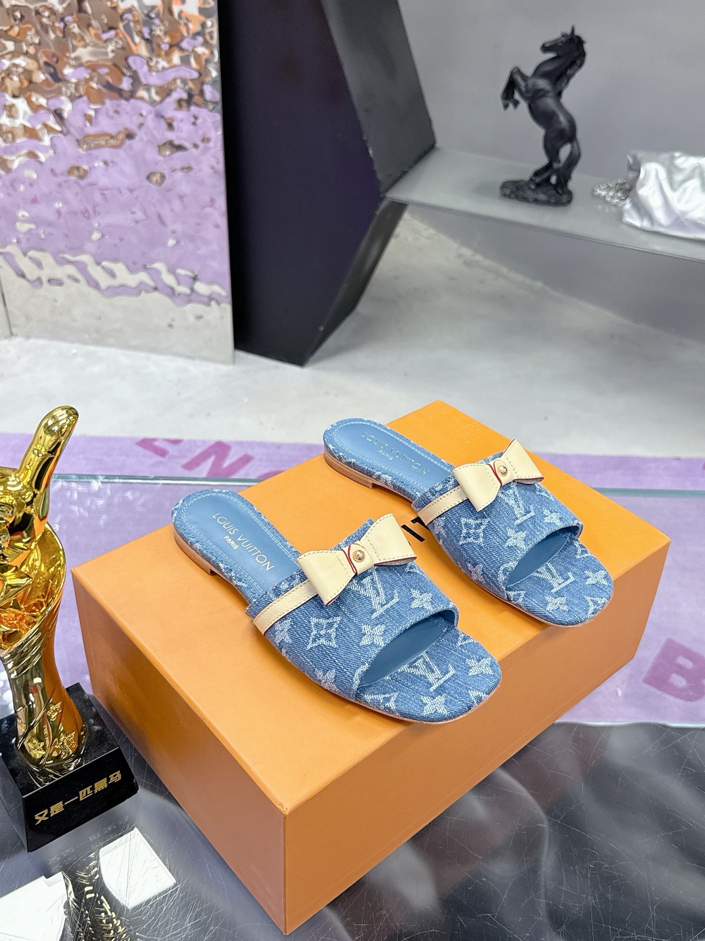 New luxury fashion Ladies' high-heeled sandals
