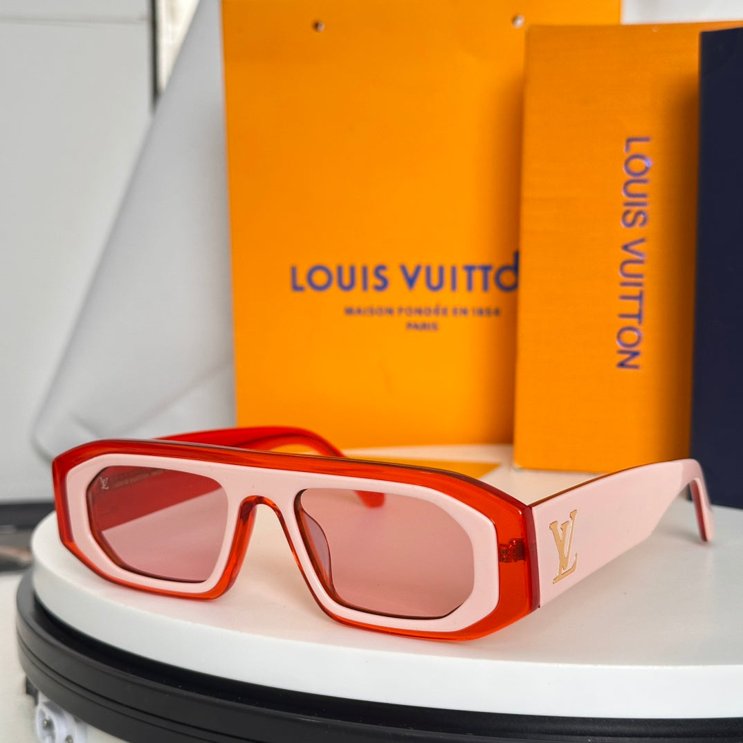 New Fashionable, Elegant, Comfortable, Lightweight, Exquisite  Sunglasses