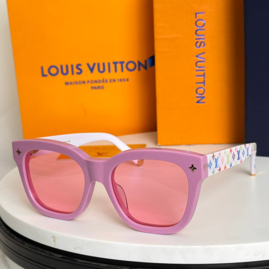 New Fashionable, Elegant, Comfortable, Lightweight, Exquisite  Sunglasses
