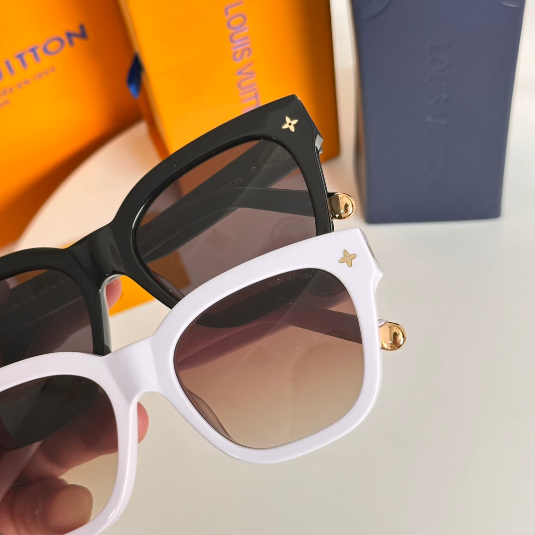 New Fashionable, Elegant, Comfortable, Lightweight, Exquisite  Sunglasses