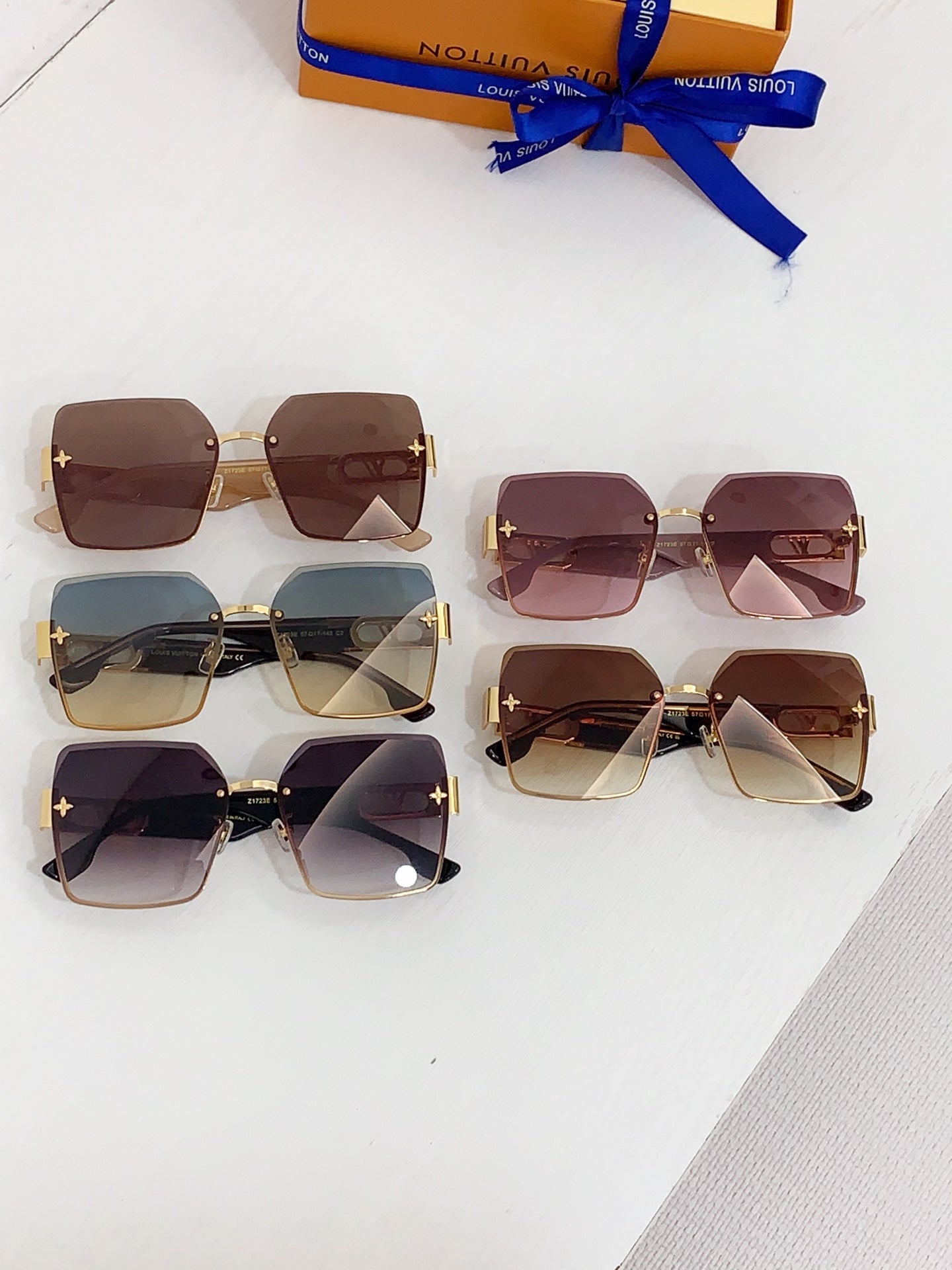 New Fashionable, Elegant, Comfortable, Lightweight, Exquisite  Sunglasses