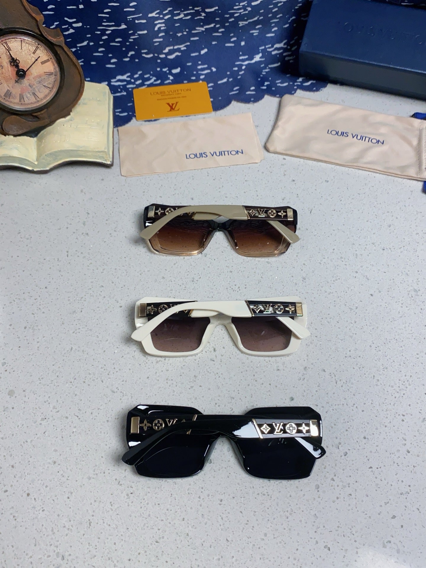 New Fashionable, Elegant, Comfortable, Lightweight, Exquisite  Sunglasses