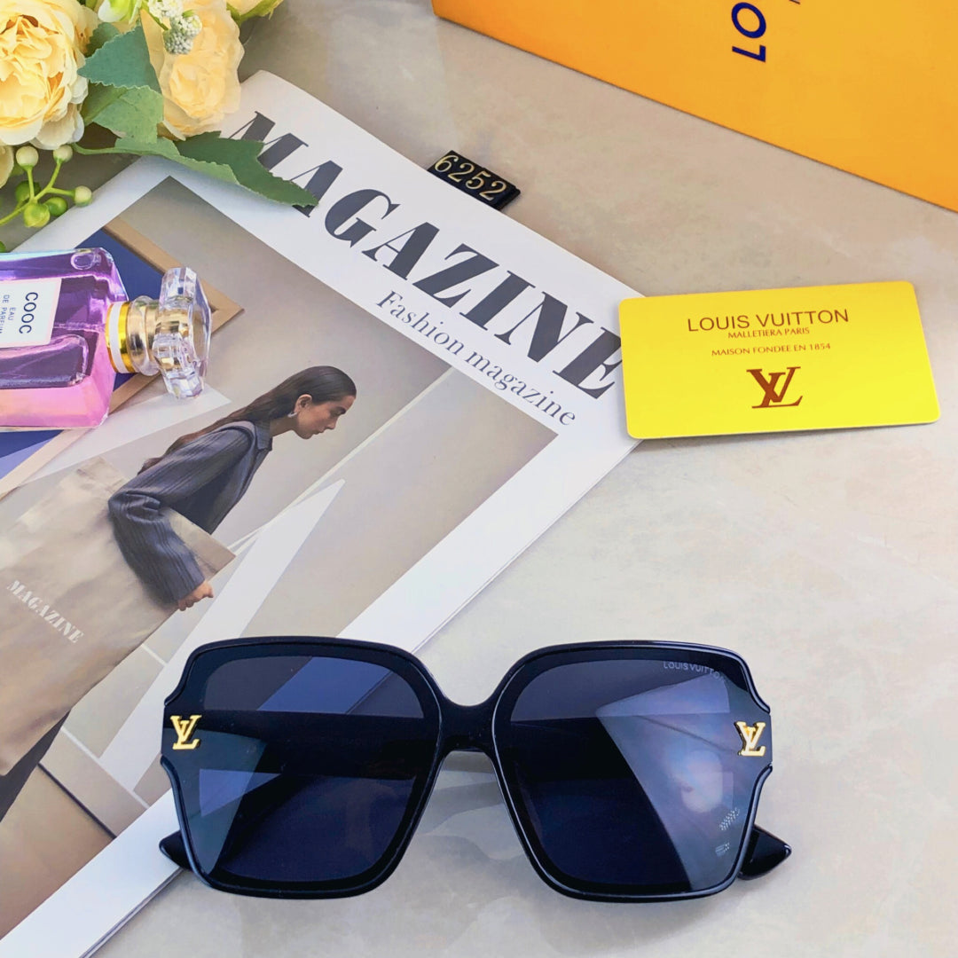 New Fashionable, Elegant, Comfortable, Lightweight, Exquisite  Sunglasses