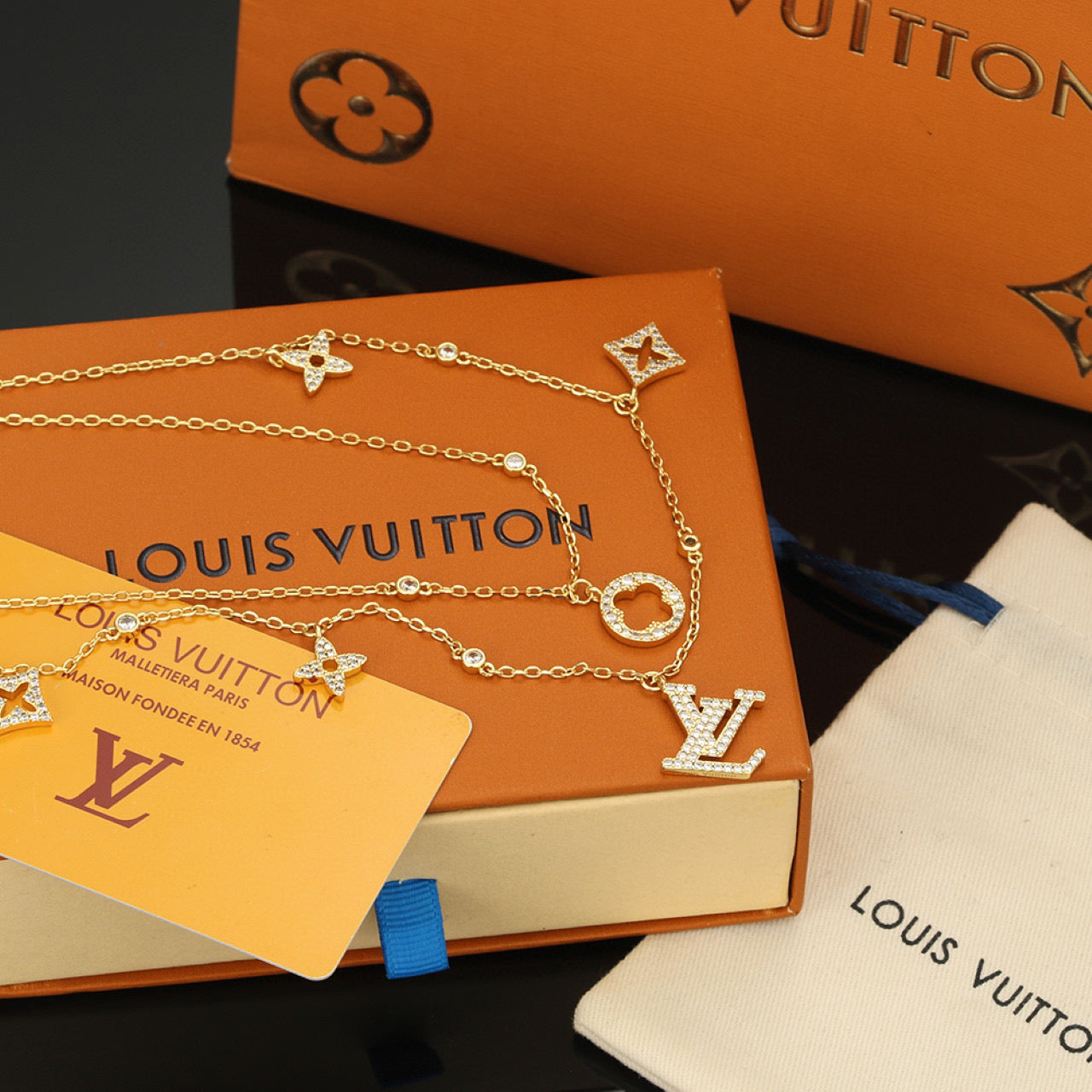 New Fashion Luxury Exquisite Women's Necklace