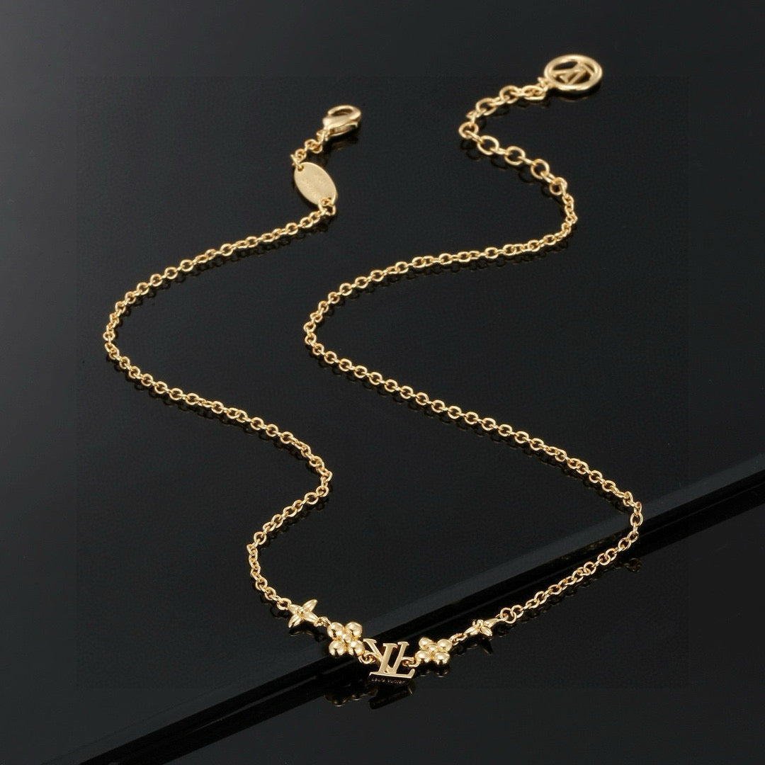 New Fashion Luxury Exquisite Women's Necklace