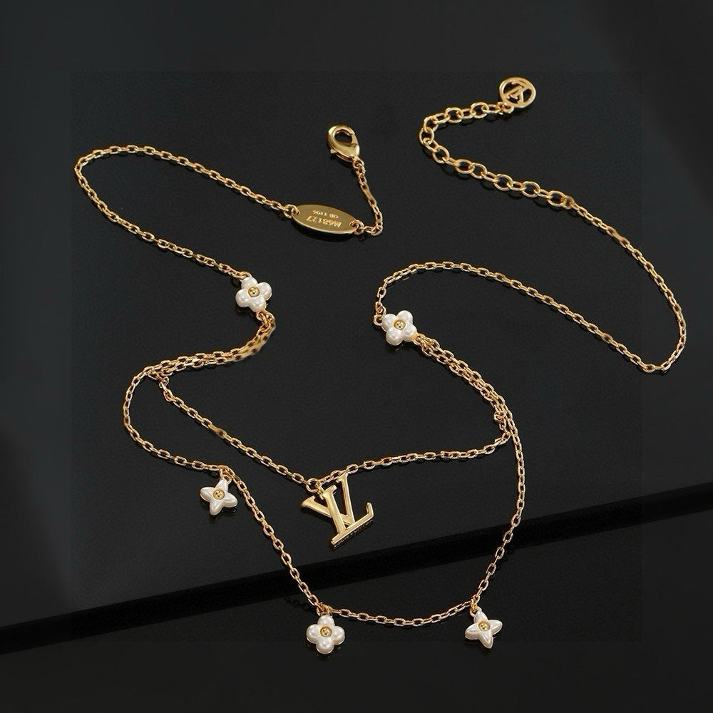 New Fashion Luxury Exquisite Women's Necklace