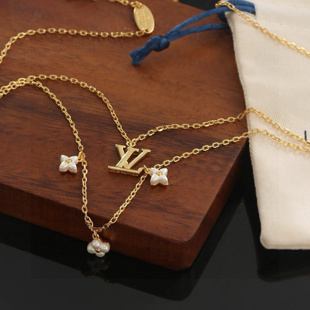 New Fashion Luxury Exquisite Women's Necklace