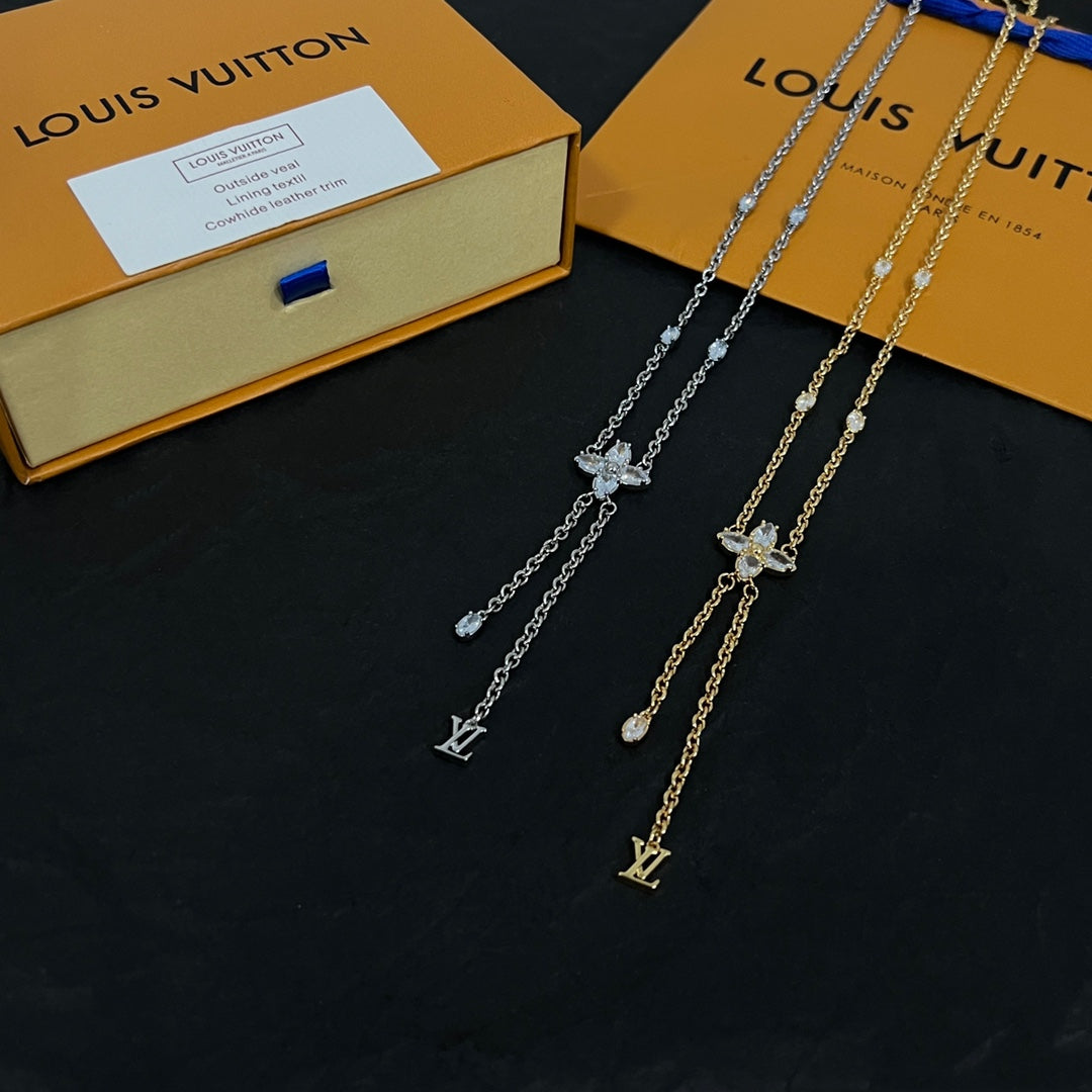 New Fashion Luxury Exquisite Women's Necklace
