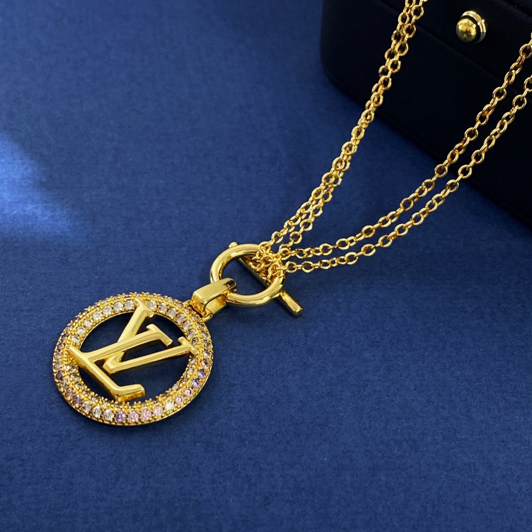 New Fashion Luxury Exquisite Women's Letter OT Buckle Double layer Chain Necklace
