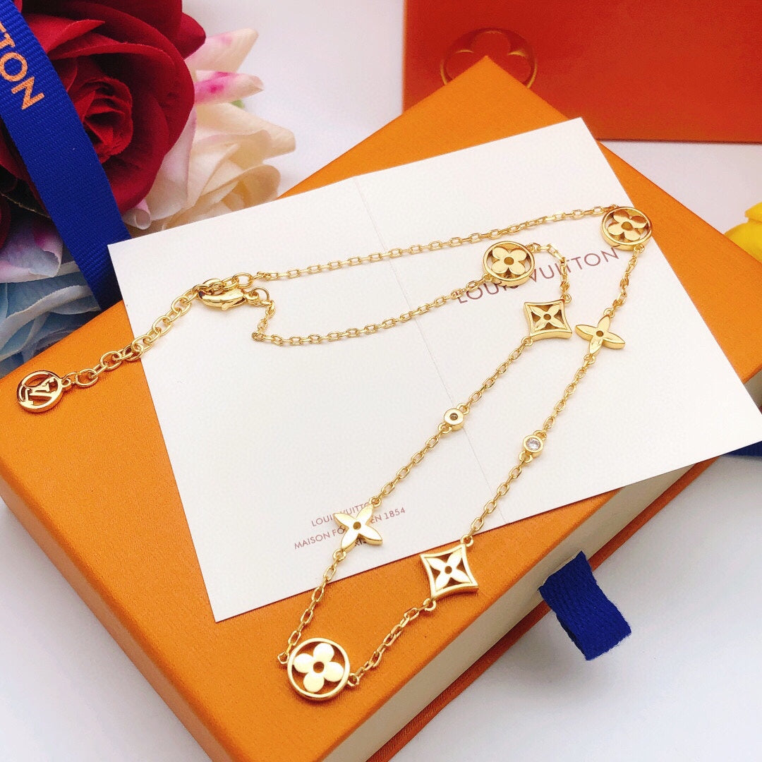 New Fashion Luxury Exquisite Women's  Necklace