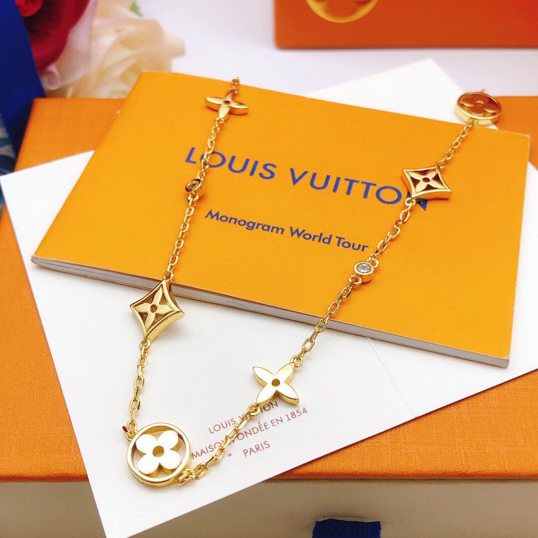 New Fashion Luxury Exquisite Women's  Necklace