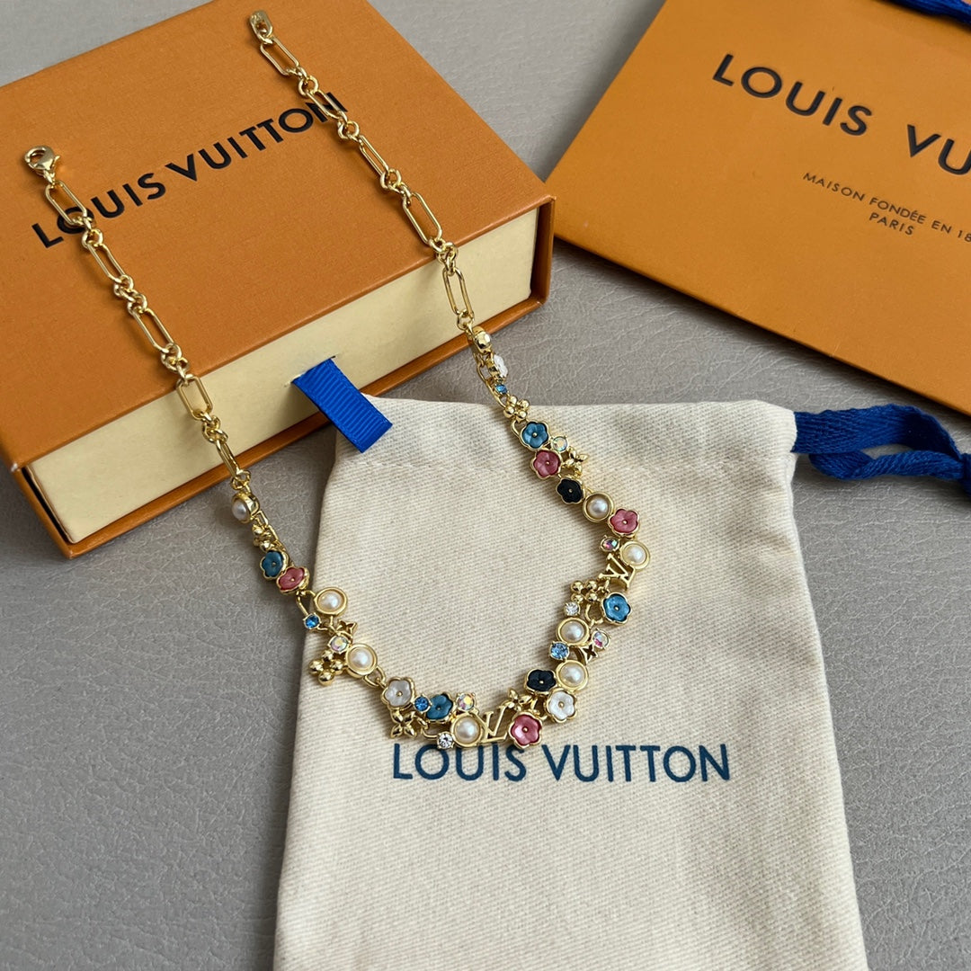 New Fashion Luxury Exquisite Women's  Necklace