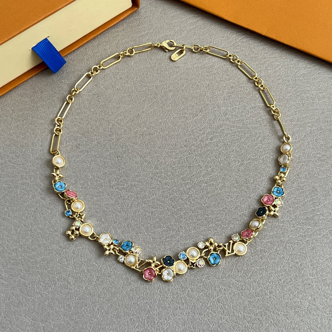 New Fashion Luxury Exquisite Women's  Necklace