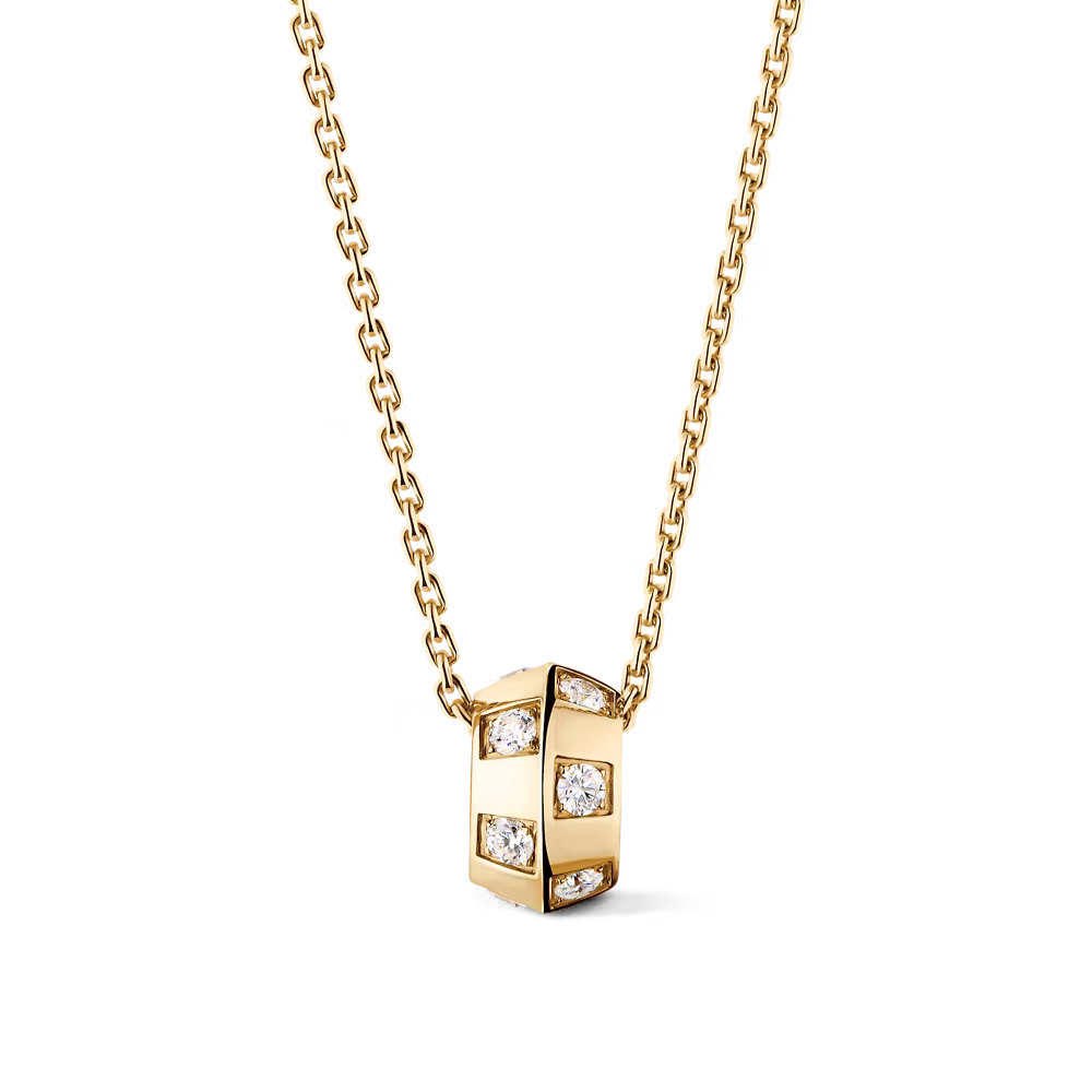 New Fashion Luxury Exquisite Women's Plaque Necklace