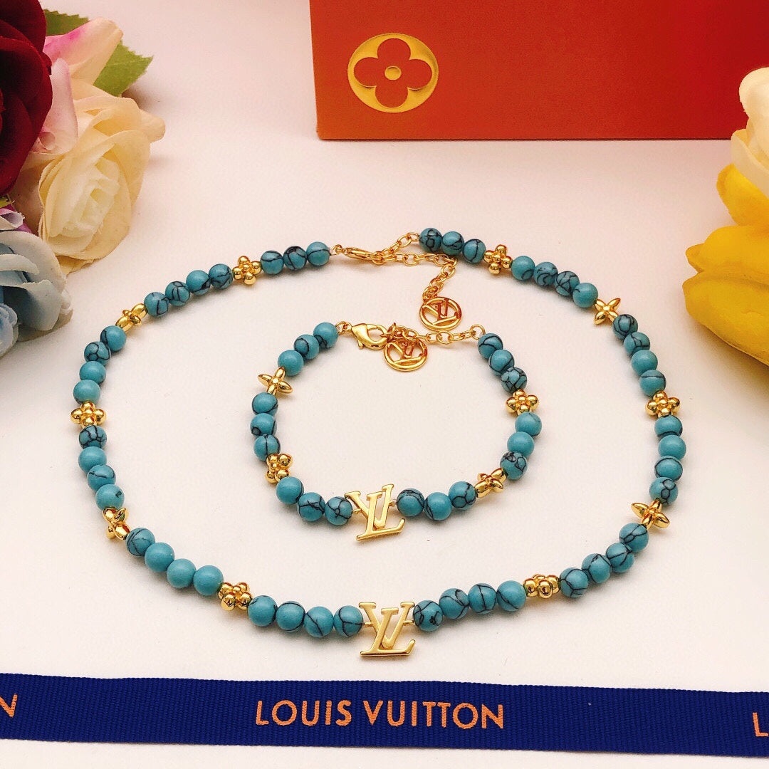 New Fashion Luxury Exquisite Women's Blue Pearl Necklace