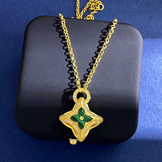 New Fashion Luxury Exquisite Women's Diamond studded cross flower emerald jade necklace