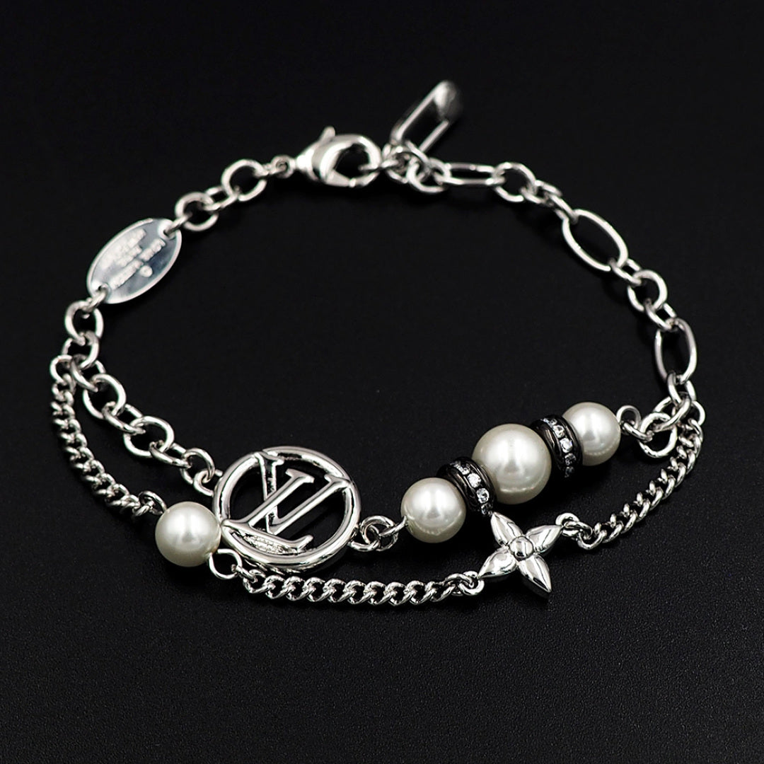 New Fashion Luxury Exquisite Women's  MdchightPeerl Bracelet