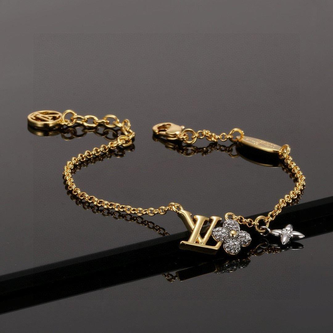 New Fashion Luxury Exquisite Women's  Bracelet