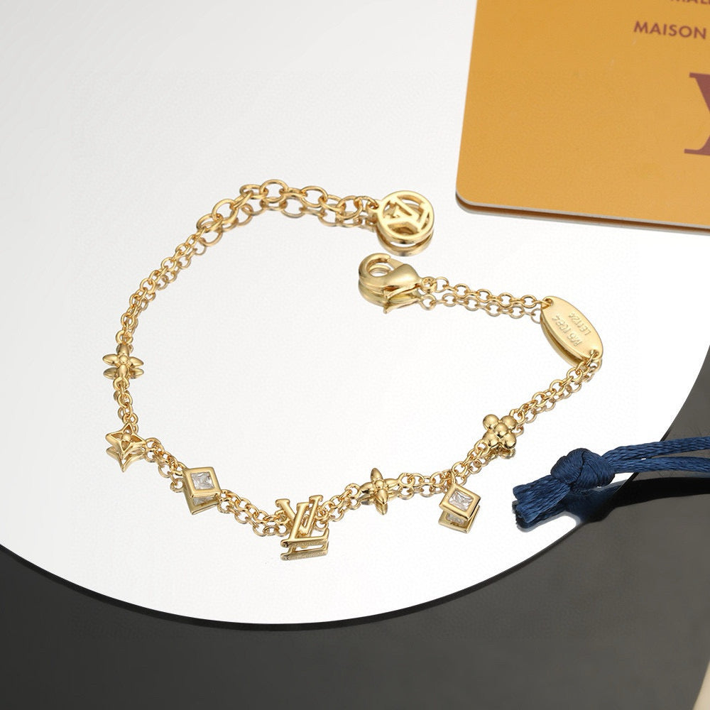 New Fashion Luxury Exquisite Women's  Bracelet