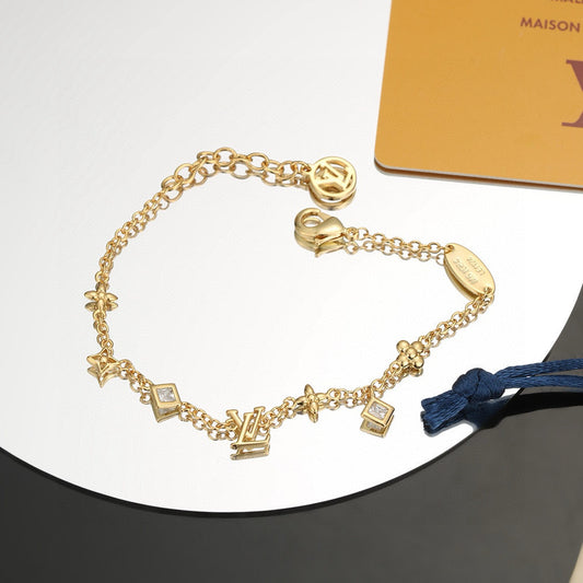 New Fashion Luxury Exquisite Women's  Bracelet