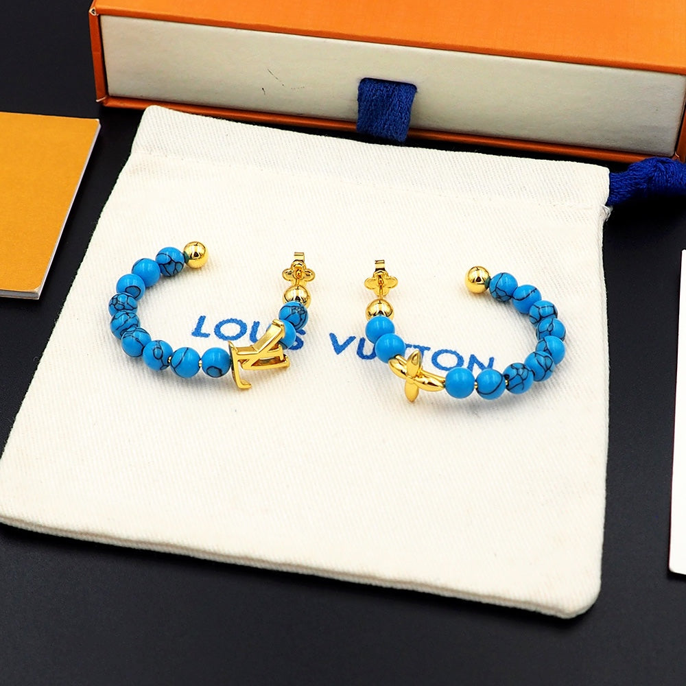 New Fashion light luxuries Exquisite Women's Monogram  Blue Pine Bead C Earrings