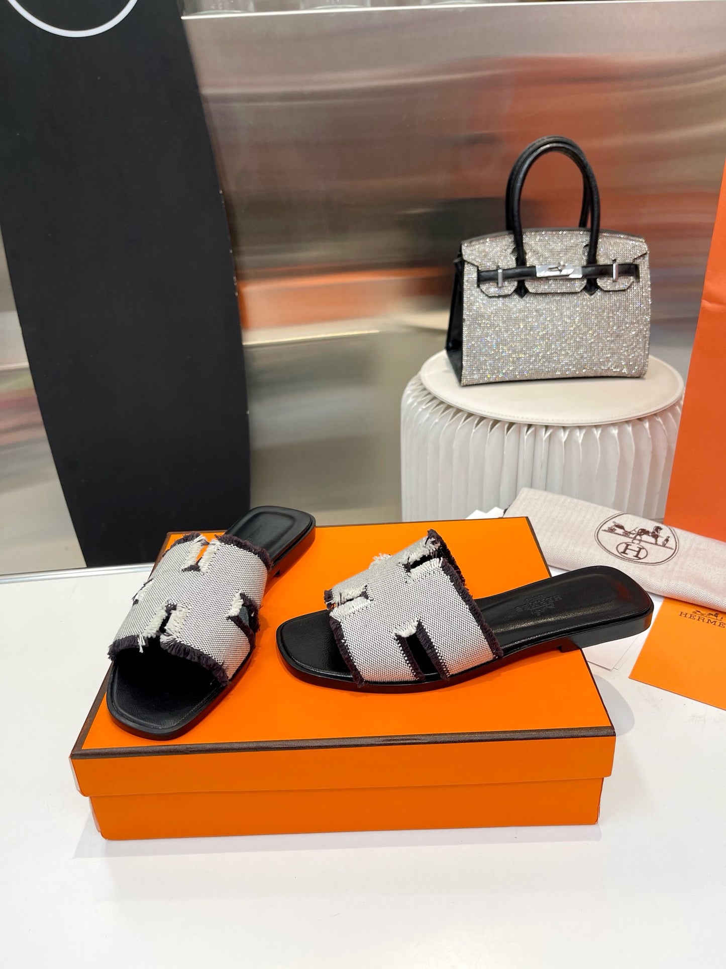 New luxury fashion Ladies' slippers Oran sandals